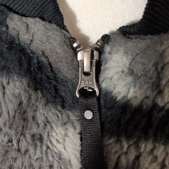 Columbia Coat Women’s XL Bundle Up Printed Fleece Black Gray Camo Pockets Gorp - Picture 5 of 10